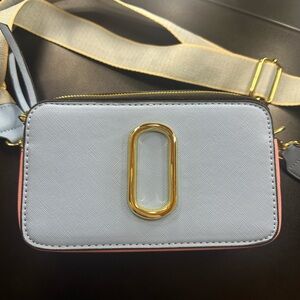 Off brand snapshot bag